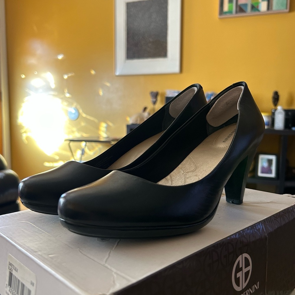 Women’s Dress Shoes